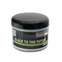 ValetPRO Black To The Future a műanyagok és gumiabroncsok  kezelésére (250 ml)