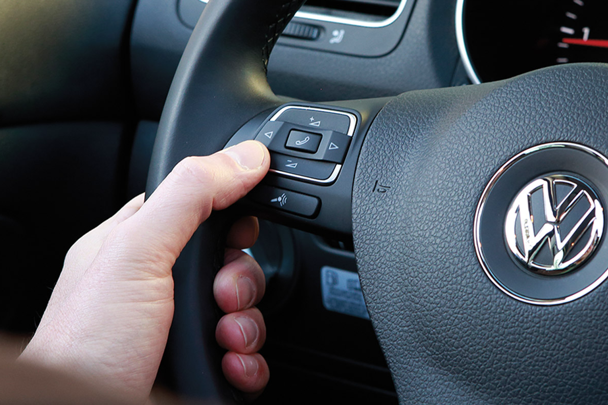 Kínálatunkat új, német ACV gyártmányú kormánykerék-adapterekkel bővítjük.