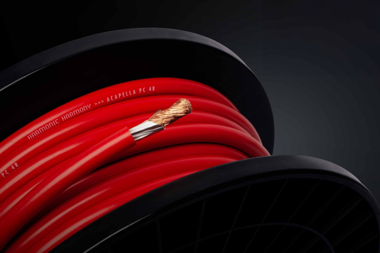 OFC, CCA vagy OCC? Minden, amit a kábelezésről és a vezetéktípusokról tudni kell