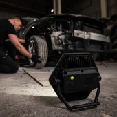 Unilite SLR-4400 lámpa