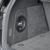 OEM mélyláda Basser 8" – Volkswagen Touareg