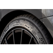 Auto Finesse Tread Tyre Cleaner (500 ml) gumiabroncs tisztító