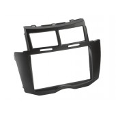 Redukciós keret Toyota Yaris autórádiókhoz