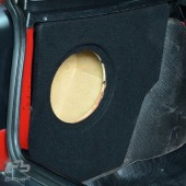 OEM mélyláda Basser 8" – Volkswagen Golf III