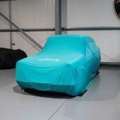 Carbon Collective Supreme Stretch Fitted Indoor Car Cover - Medium védőhuzat az autóra