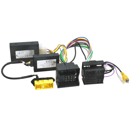 Adapter OEM aktív VW parkolókamerához