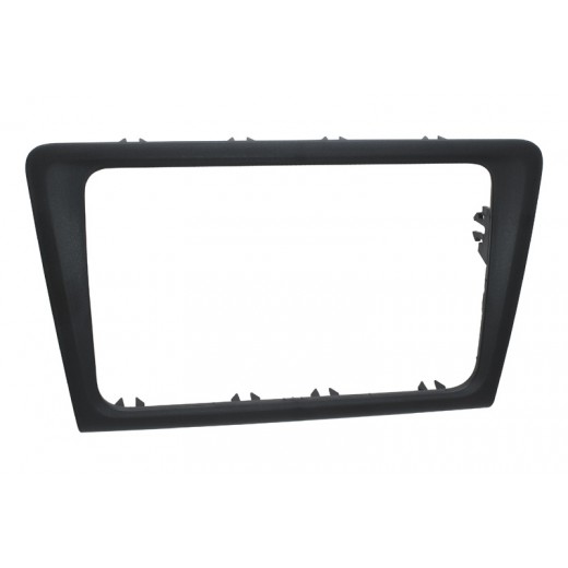 Redukciós keret Škoda Rapid autórádiókhoz