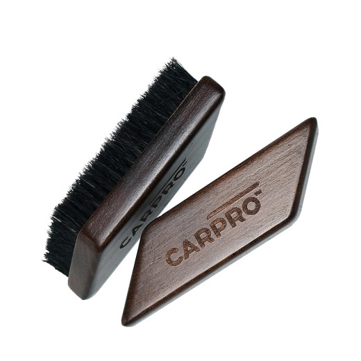 CarPro Leather Brush kefe bőrre