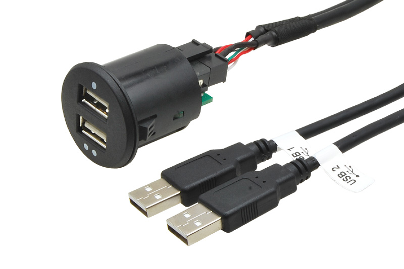 2x USB aljzat kábellel