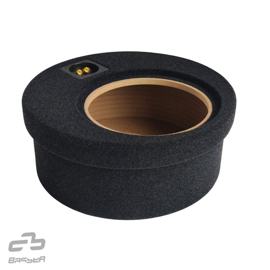 Basser 10"-os OEM mélyláda a 17"-os pótkerék helyére