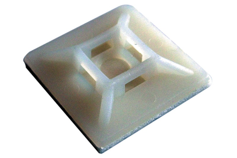 28 × 28 mm öntapadós fűzhető kötegelő talp (100 db)