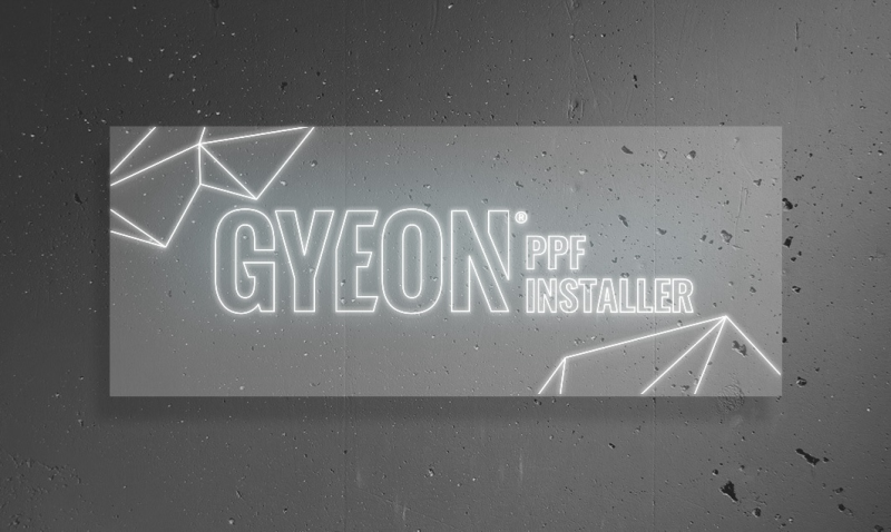 Átlátszó LED panel Gyeon LED Type 6 PPF Installer 100 × 40 cm