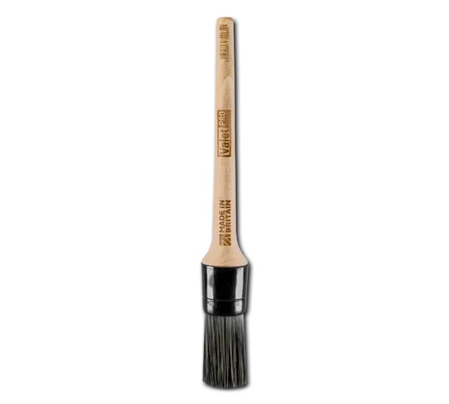 ValetPRO Large Wooden Handle Dash Brush (Chemical resistant) ecset